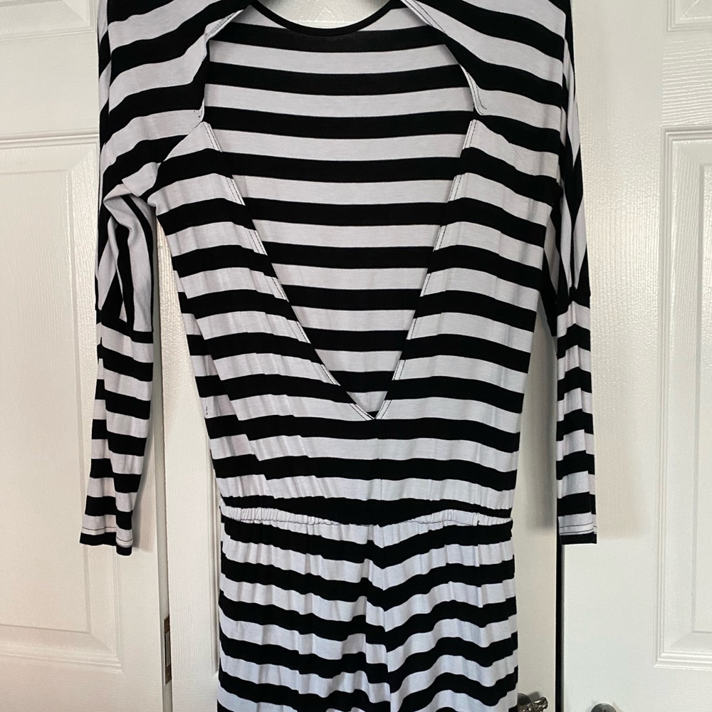 romper - Picture 2 of 2